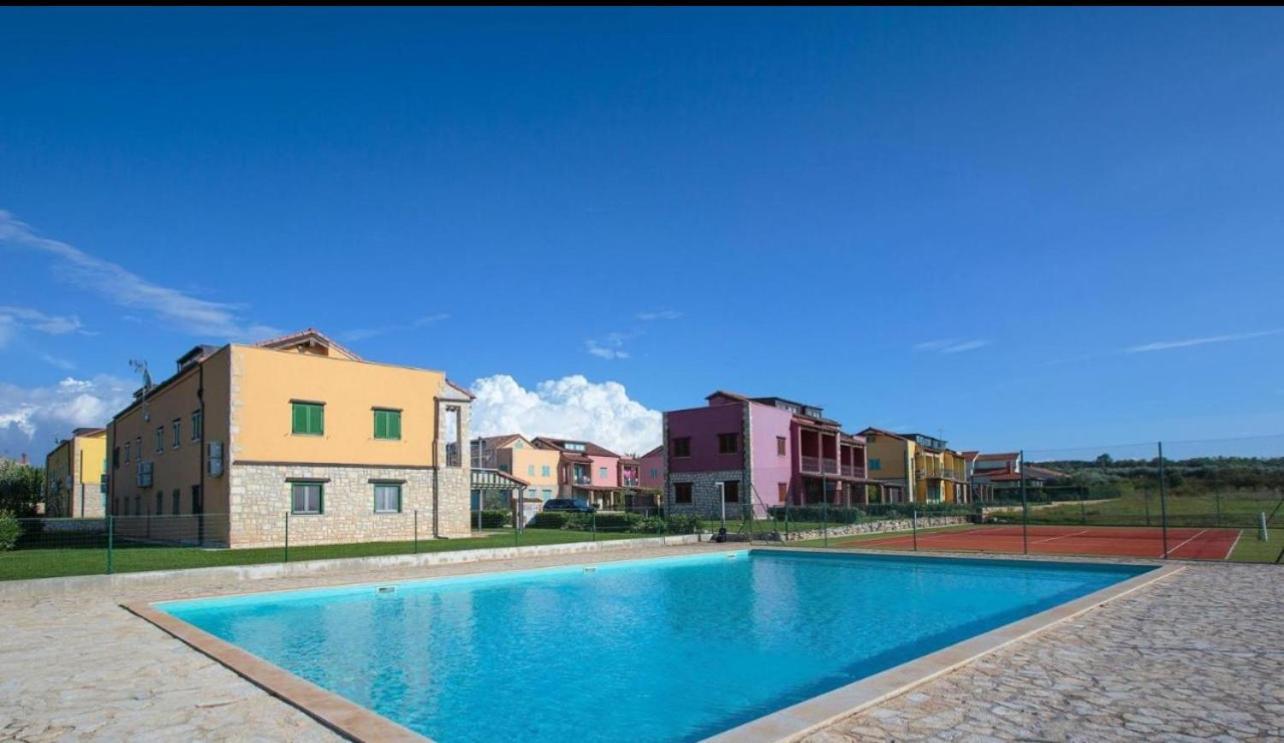 Apartment Aleks Tar-Vabriga Kültér fotó